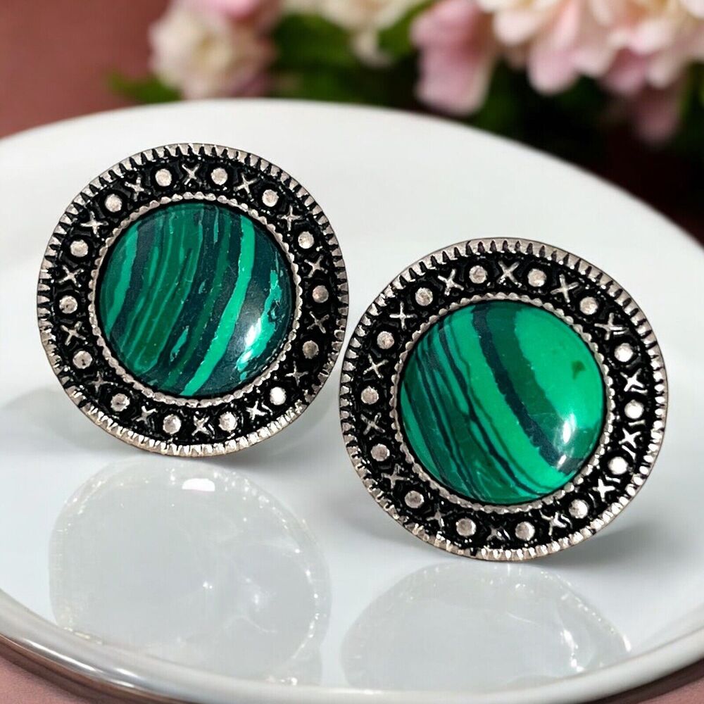 New Stud Earrings Semi Precious Green Stone Antique Silver Tone - 13F